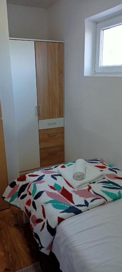 Apartman Vita Apartment *